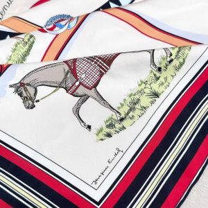 Hermes Couvertures et Tenues de Jour Forever Scarf 90 100% Silk H001356S 36 - Image 4