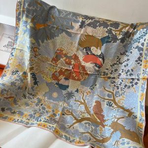 Hermes Dans les Bras de Selene Scarf 90 100% Silk H004284S 07 - Image 10