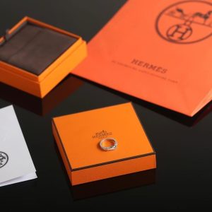 Hermes Etriviere Ring White Gold H124608B 00046 - Image 9