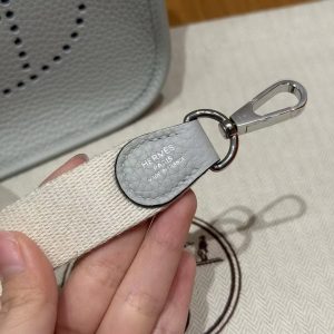 Hermes Evelyne 16 CM Bag Handmade In Taurillon Clemence Leather Silver Hardware 08 Blue Pale - Image 4