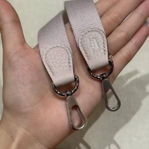 Hermes Evelyne 16 CM Bag Handmade In Taurillon Clemence Leather Silver Hardware 09 Mauve Pale - Image 8