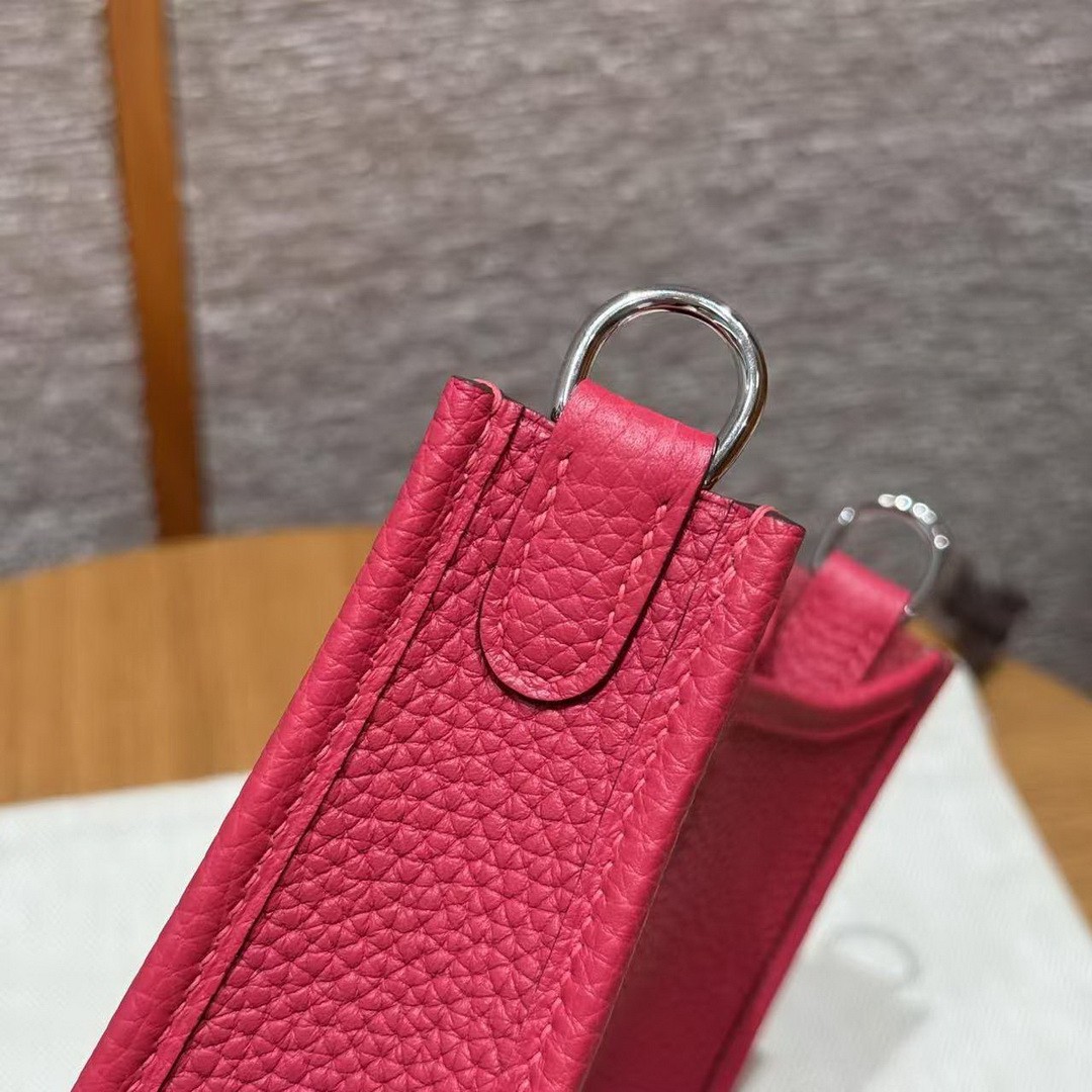 Hermes Evelyne 16 CM Bag Handmade In Taurillon Clemence Leather Sliver Hardware 0D Rose Maxico - Image 6