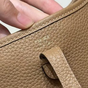 Hermes Evelyne 16 CM Bag Handmade In Epsom Calfskin Leather Gold Hardware 0M Chai - Image 13