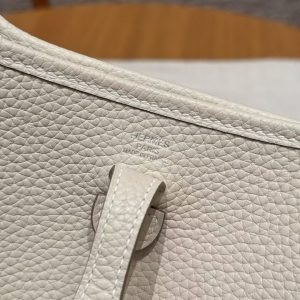 Hermes Evelyne 16 CM Bag Handmade In Taurillon Clemence Leather Silver Hardware 10 Craie - Image 10