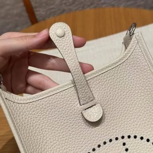 Hermes Evelyne 16 CM Bag Handmade In Taurillon Clemence Leather Silver Hardware 10 Craie - Image 8