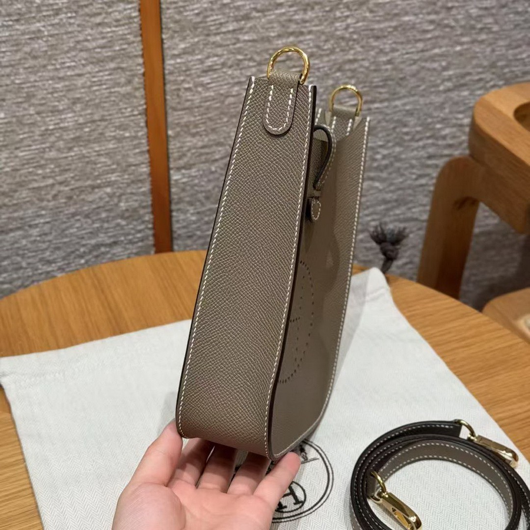 Hermes Evelyne 16 CM Bag Handmade In Epsom Calfskin Leather Gold Hardware 18 Etoupe - Image 19