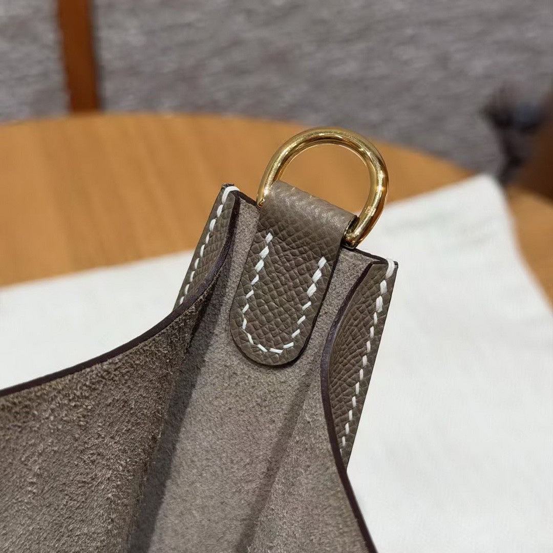 Hermes Evelyne 16 CM Bag Handmade In Epsom Calfskin Leather Gold Hardware 18 Etoupe - Image 10