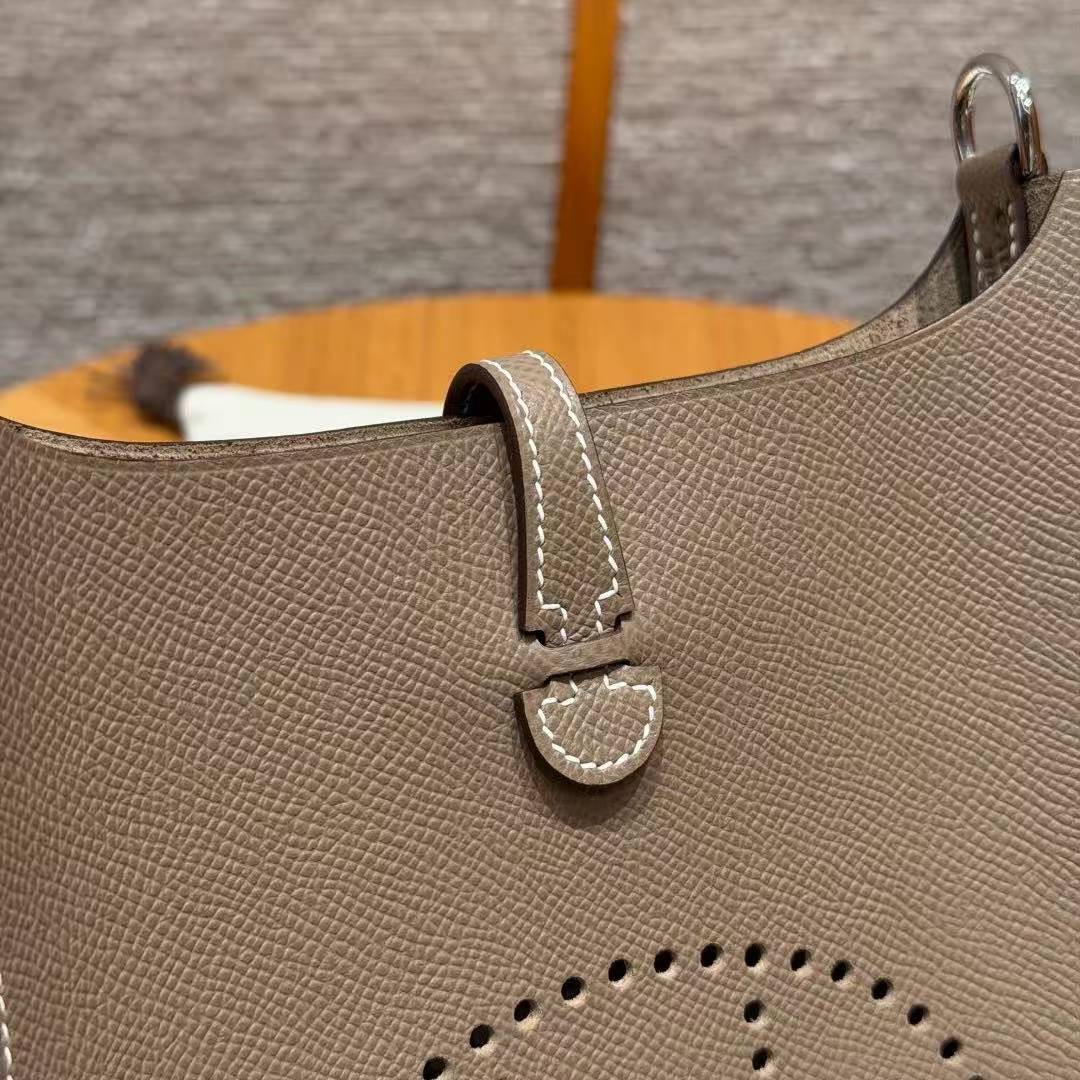 Hermes Evelyne 16 CM Bag Handmade In Epsom Calfskin Leather Sliver Hardware 18 Etoupe - Image 6