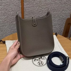 Hermes Evelyne 16 CM Bag Handmade In Taurillon Clemence Leather Silver Hardware 18 Etoupe - Image 2