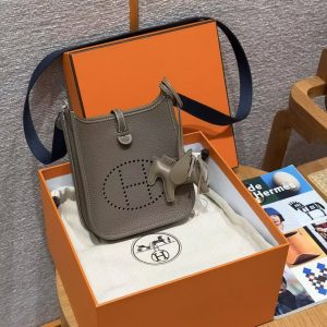 Hermes Evelyne 16 CM Bag Handmade In Taurillon Clemence Leather Silver Hardware 18 Etoupe - Image 13