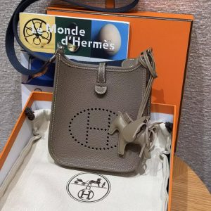 Hermes Evelyne 16 CM Bag Handmade In Taurillon Clemence Leather Silver Hardware 18 Etoupe - Image 12