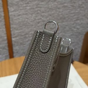 Hermes Evelyne 16 CM Bag Handmade In Taurillon Clemence Leather Silver Hardware 18 Etoupe - Image 10