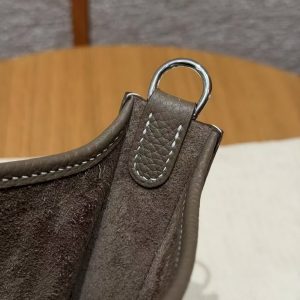 Hermes Evelyne 16 CM Bag Handmade In Taurillon Clemence Leather Silver Hardware 18 Etoupe - Image 7
