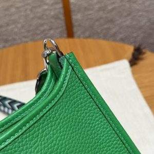 Hermes Evelyne 16 CM Bag Handmade In Taurillon Clemence Leather Silver Hardware 1K Bambou - Image 6