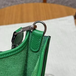 Hermes Evelyne 16 CM Bag Handmade In Taurillon Clemence Leather Silver Hardware 1K Bambou - Image 5