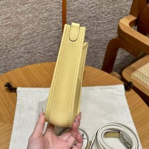 Hermes Evelyne 16 CM Bag Handmade In Taurillon Clemence Leather Silver Hardware 1Z Jaune Poussin - Image 11