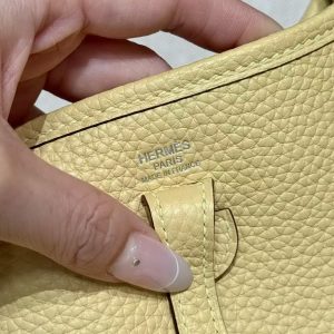Hermes Evelyne 16 CM Bag Handmade In Taurillon Clemence Leather Silver Hardware 1Z Jaune Poussin - Image 9