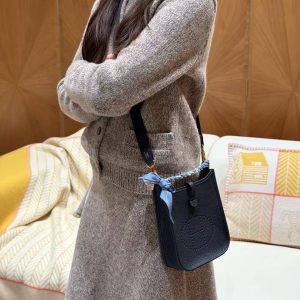 Hermes Evelyne 16 CM Bag Handmade In Taurillon Clemence Leather Silver Hardware 2Z Blue Niut - Image 4