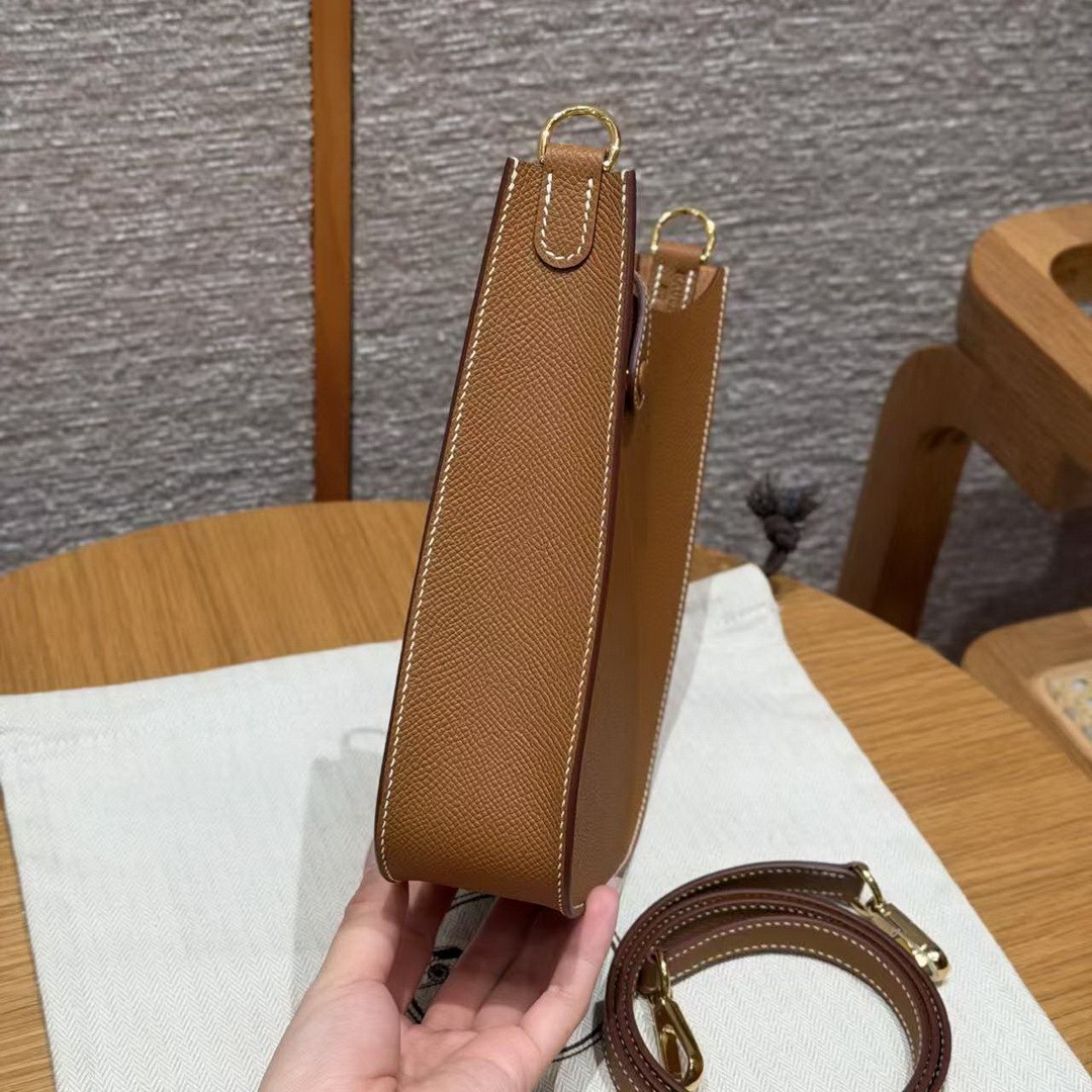 Hermes Evelyne 16 CM Bag Handmade In Epsom Calfskin Leather Gold Hardware 37 Gold - Image 21