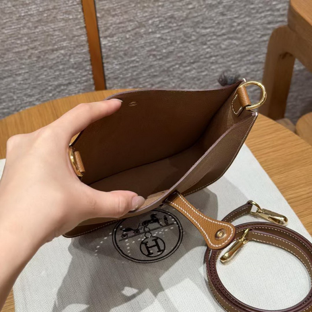 Hermes Evelyne 16 CM Bag Handmade In Epsom Calfskin Leather Gold Hardware 37 Gold - Image 19