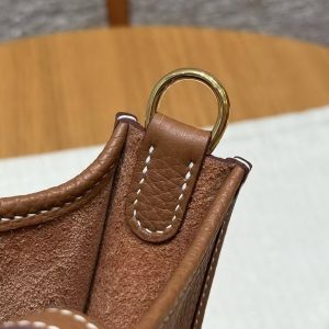 Hermes Evelyne 16 CM Bag Handmade In Taurillon Clemence Leather Gold Hardware 37 Gold - Image 4