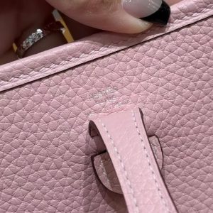 Hermes Evelyne 16 CM Bag Handmade In Taurillon Clemence Leather Silver Hardware 3Q Rose Sakura - Image 13