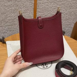 Hermes Evelyne 16 CM Bag Handmade In Taurillon Clemence Leather Gold Hardware 55 Rouge H - Image 2