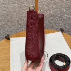 Hermes Evelyne 16 CM Bag Handmade In Taurillon Clemence Leather Gold Hardware 55 Rouge H - Image 18