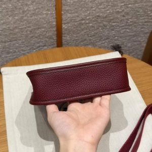 Hermes Evelyne 16 CM Bag Handmade In Taurillon Clemence Leather Silver Hardware 55 Rouge H - Image 15