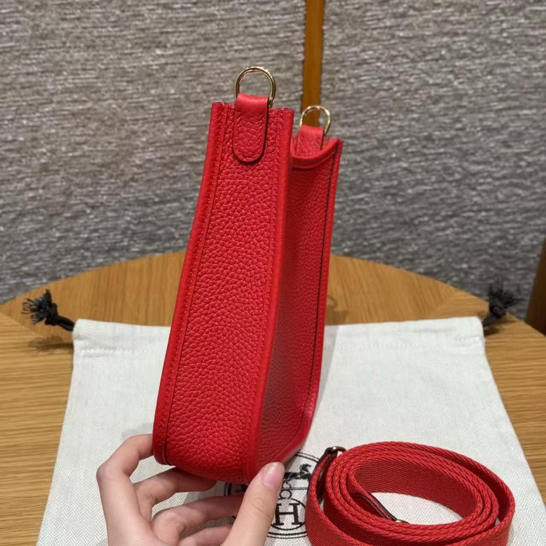 Hermes Evelyne 16 CM Bag Handmade In Taurillon Clemence Leather Gold Hardware 5E Vermillon - Image 20