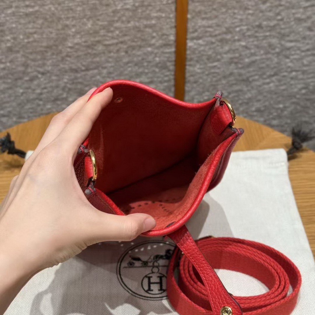 Hermes Evelyne 16 CM Bag Handmade In Taurillon Clemence Leather Gold Hardware 5E Vermillon - Image 18