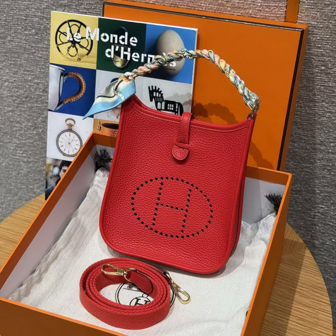 Hermes Evelyne 16 CM Bag Handmade In Taurillon Clemence Leather Gold Hardware 5E Vermillon - Image 14