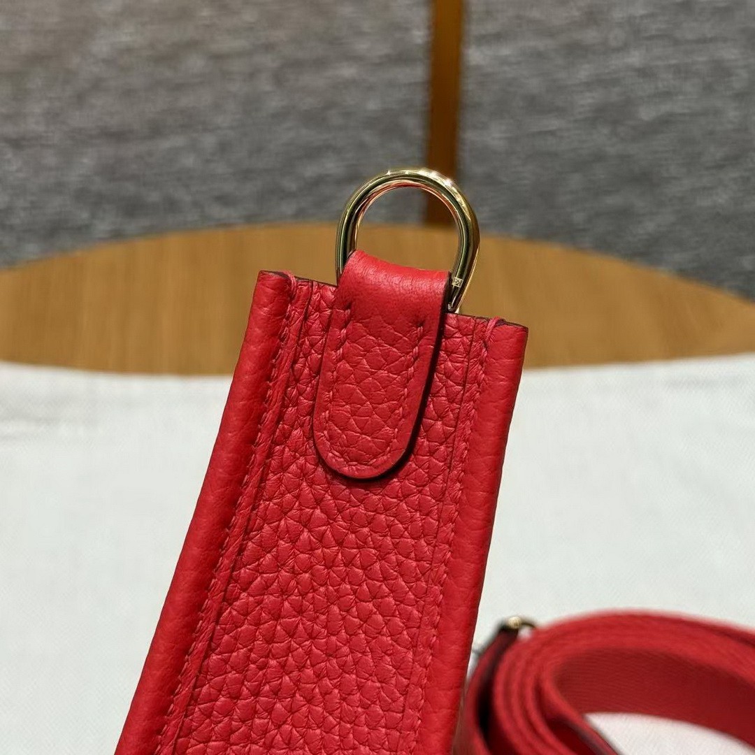 Hermes Evelyne 16 CM Bag Handmade In Taurillon Clemence Leather Gold Hardware 5E Vermillon - Image 12
