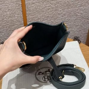 Hermes Evelyne 16 CM Bag Handmade In Taurillon Clemence Leather Gold Hardware 60 Vert Cypres - Image 14