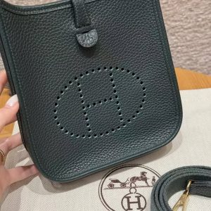 Hermes Evelyne 16 CM Bag Handmade In Taurillon Clemence Leather Gold Hardware 60 Vert Cypres - Image 11
