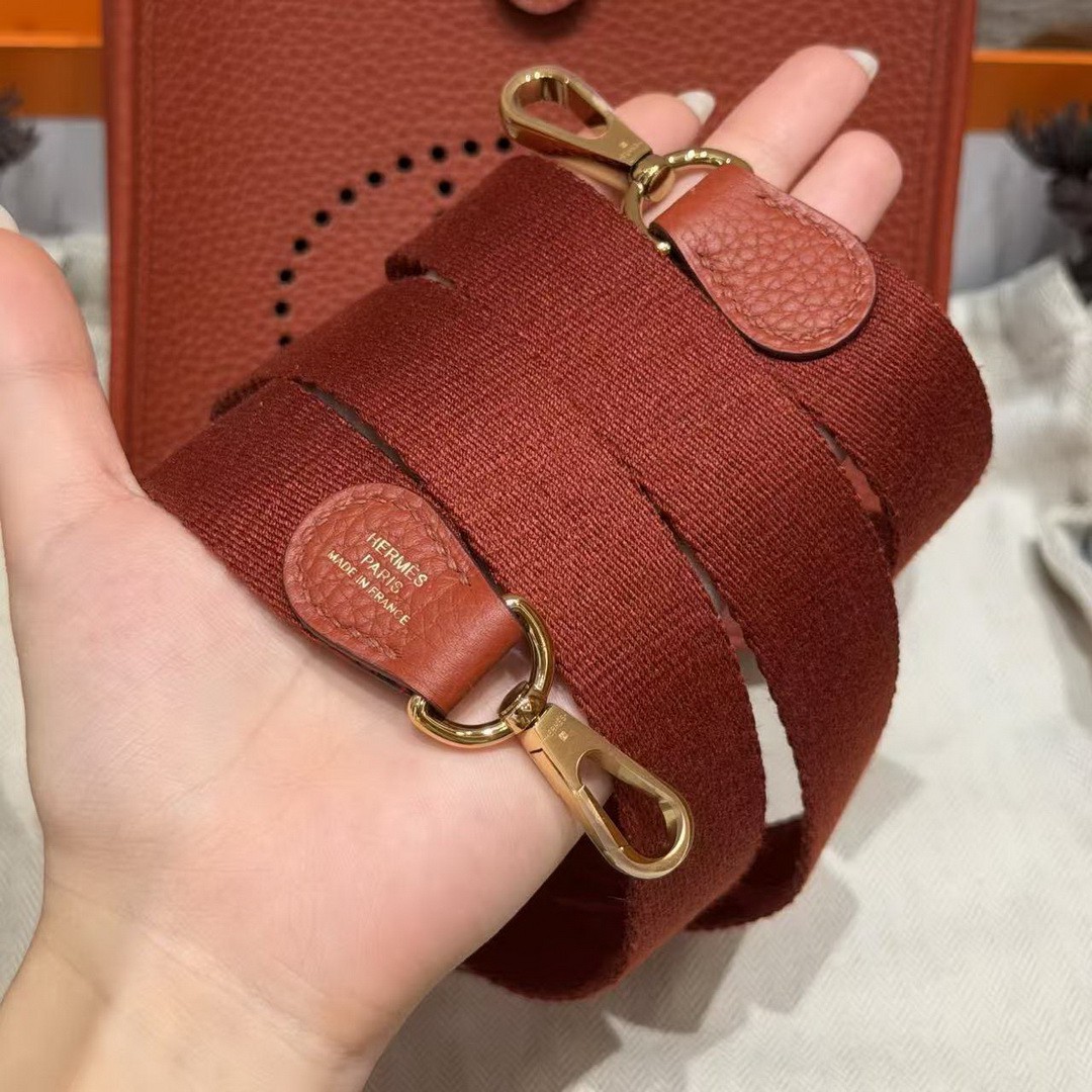Hermes Evelyne 16 CM Bag Handmade In Taurillon Clemence Leather Gold Hardware 6C Cuivre - Image 11