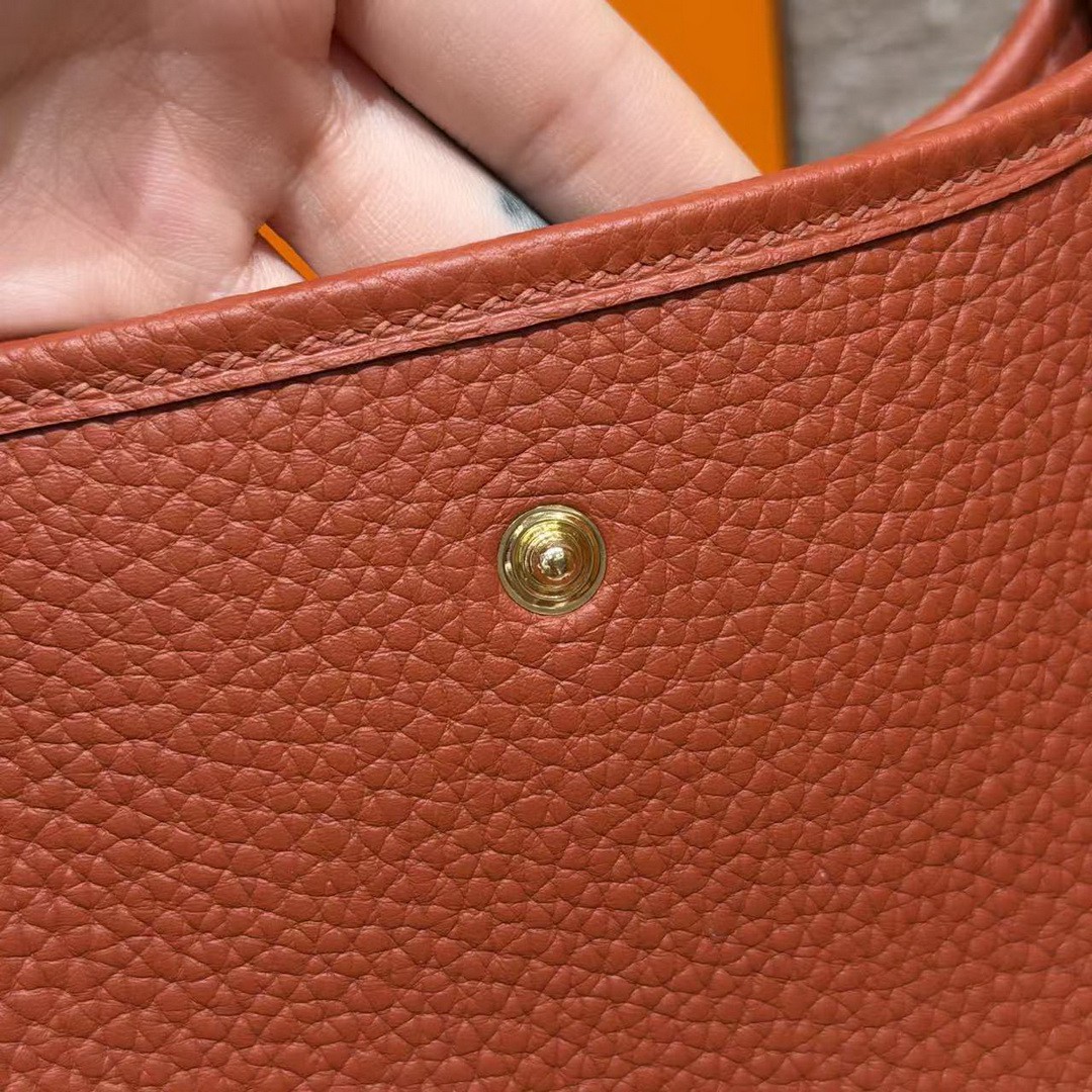 Hermes Evelyne 16 CM Bag Handmade In Taurillon Clemence Leather Gold Hardware 6C Cuivre - Image 7