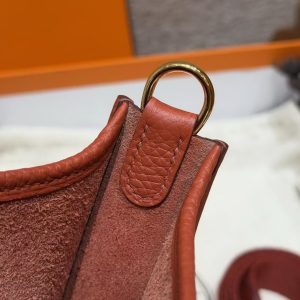 Hermes Evelyne 16 CM Bag Handmade In Taurillon Clemence Leather Gold Hardware 6C Cuivre - Image 6