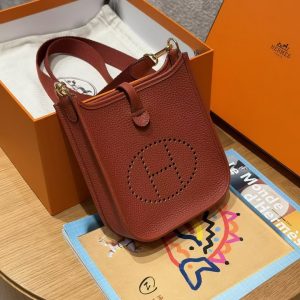 Hermes Evelyne 16 CM Bag Handmade In Taurillon Clemence Leather Gold Hardware 6C Cuivre - Image 3