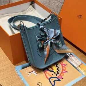 Hermes Evelyne 16 CM Bag Handmade In Taurillon Clemence Leather Silver Hardware 75 Bleu Jean - Image 3
