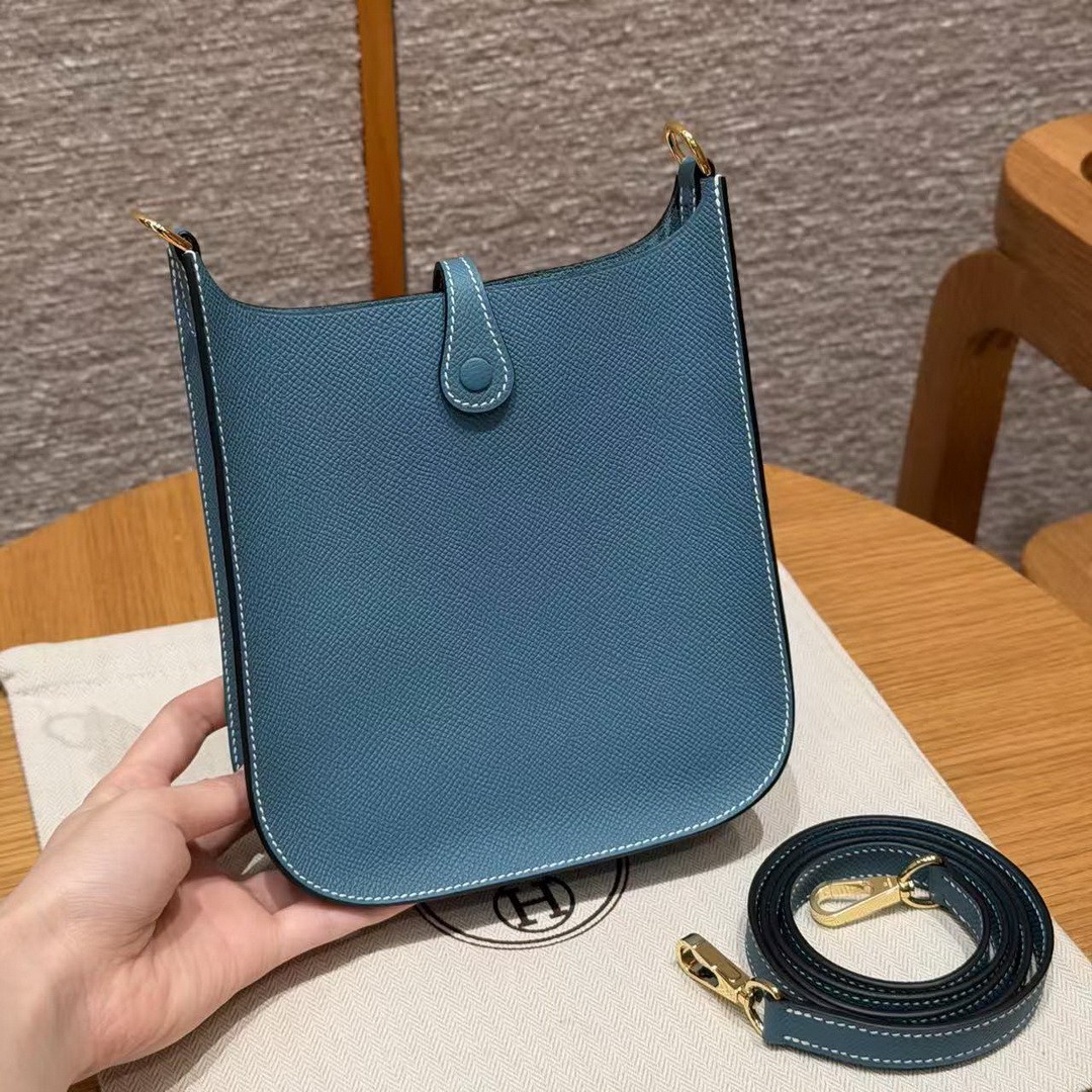 Hermes Evelyne 16 CM Bag Handmade In Epsom Calfskin Leather Gold Hardware 75 Blue Jean - Image 2