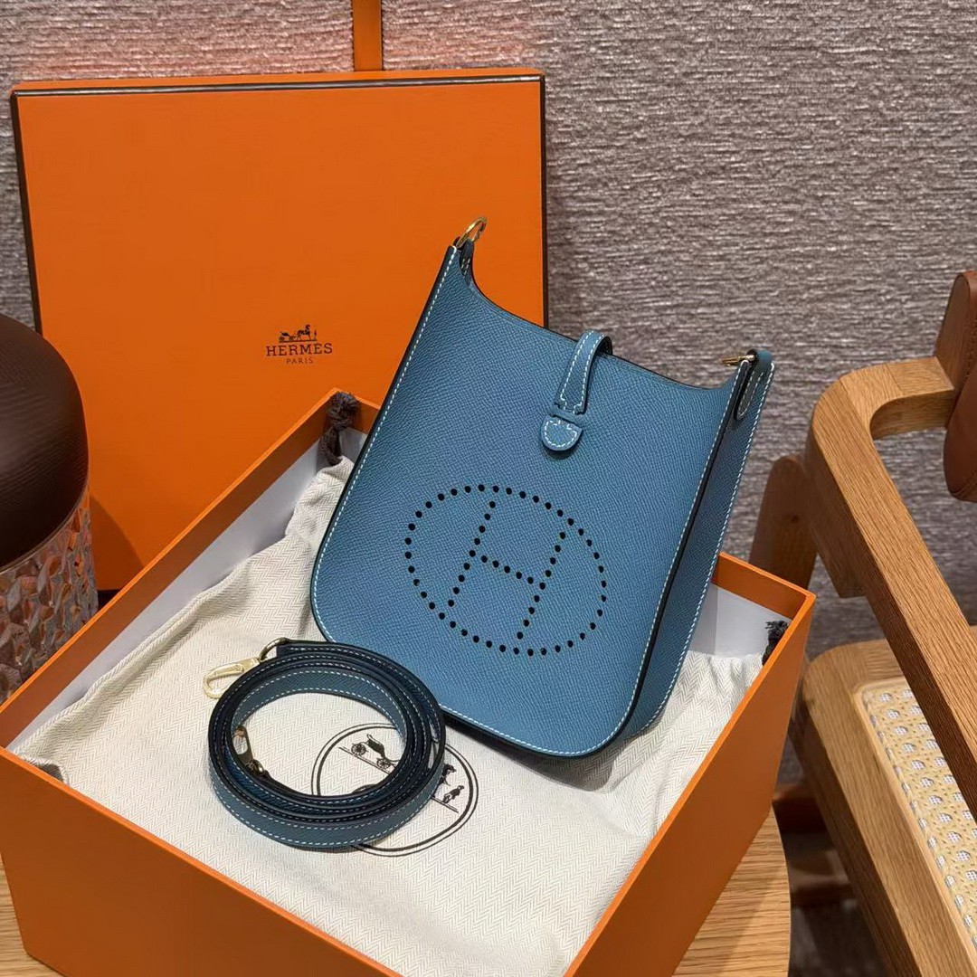 Hermes Evelyne 16 CM Bag Handmade In Epsom Calfskin Leather Gold Hardware 75 Blue Jean - Image 11