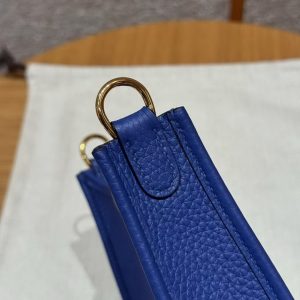 Hermes Evelyne 16 CM Bag Handmade In Taurillon Clemence Leather Gold Hardware 7T Blue Electric - Image 7