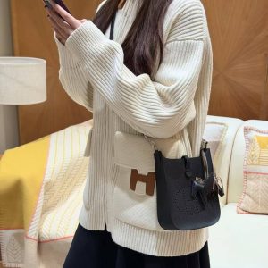 Hermes Evelyne 16 CM Bag Handmade In Epsom Calfskin Leather Sliver Hardware 89 Noir - Image 4