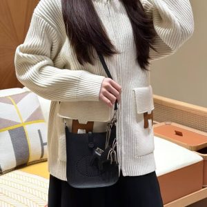 Hermes Evelyne 16 CM Bag Handmade In Epsom Calfskin Leather Sliver Hardware 89 Noir - Image 3