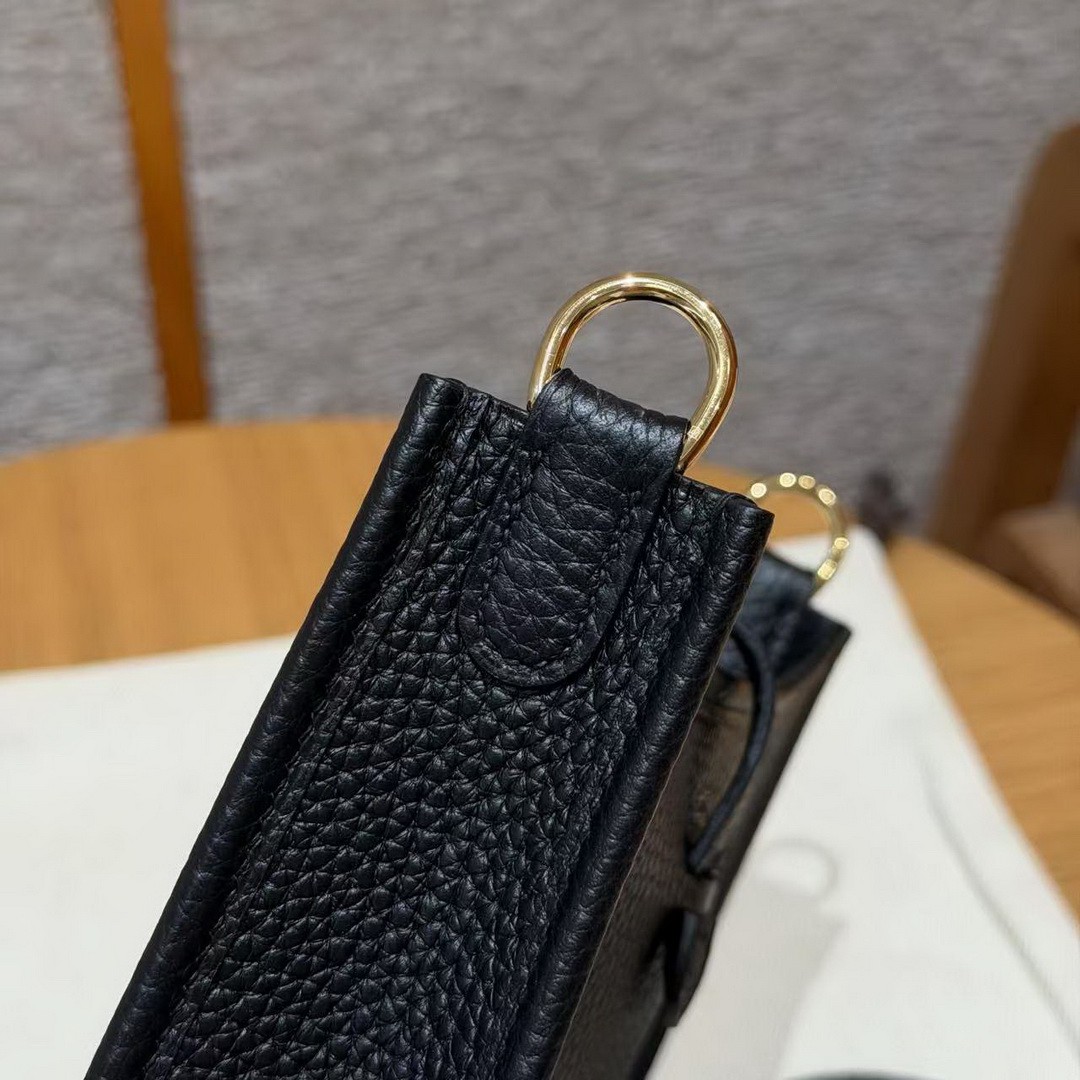 Hermes Evelyne 16 CM Bag Handmade In Taurillon Clemence Leather Gold Hardware 89 Noir - Image 8