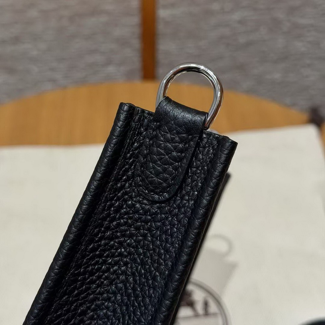 Hermes Evelyne 16 CM Bag Handmade In Taurillon Clemence Leather Silver Hardware 89 Noir - Image 7