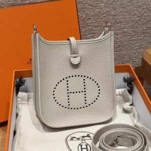 Hermes Evelyne 16 CM Bag Handmade In Taurillon Clemence Leather Silver Hardware 8L Beton