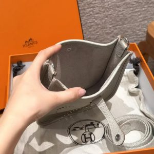 Hermes Evelyne 16 CM Bag Handmade In Taurillon Clemence Leather Silver Hardware 8L Beton - Image 17