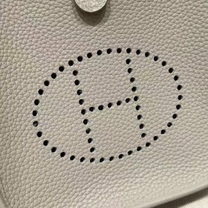 Hermes Evelyne 16 CM Bag Handmade In Taurillon Clemence Leather Silver Hardware 8L Beton - Image 15